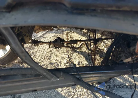 2017 Cadillac Xt5 Luxury z USA, uszkodzony, nr VIN 1GYKNDRS5HZ319935